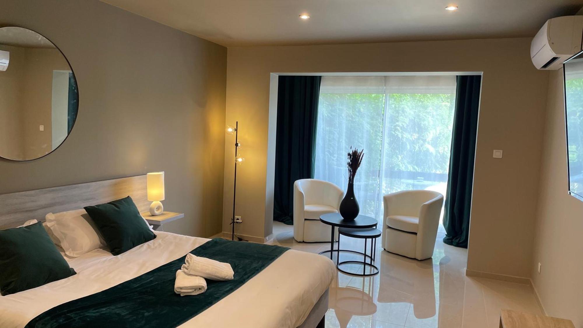 Hotel & Appartements Acqua Dolce Eccica-Suarella  ภายนอก รูปภาพ