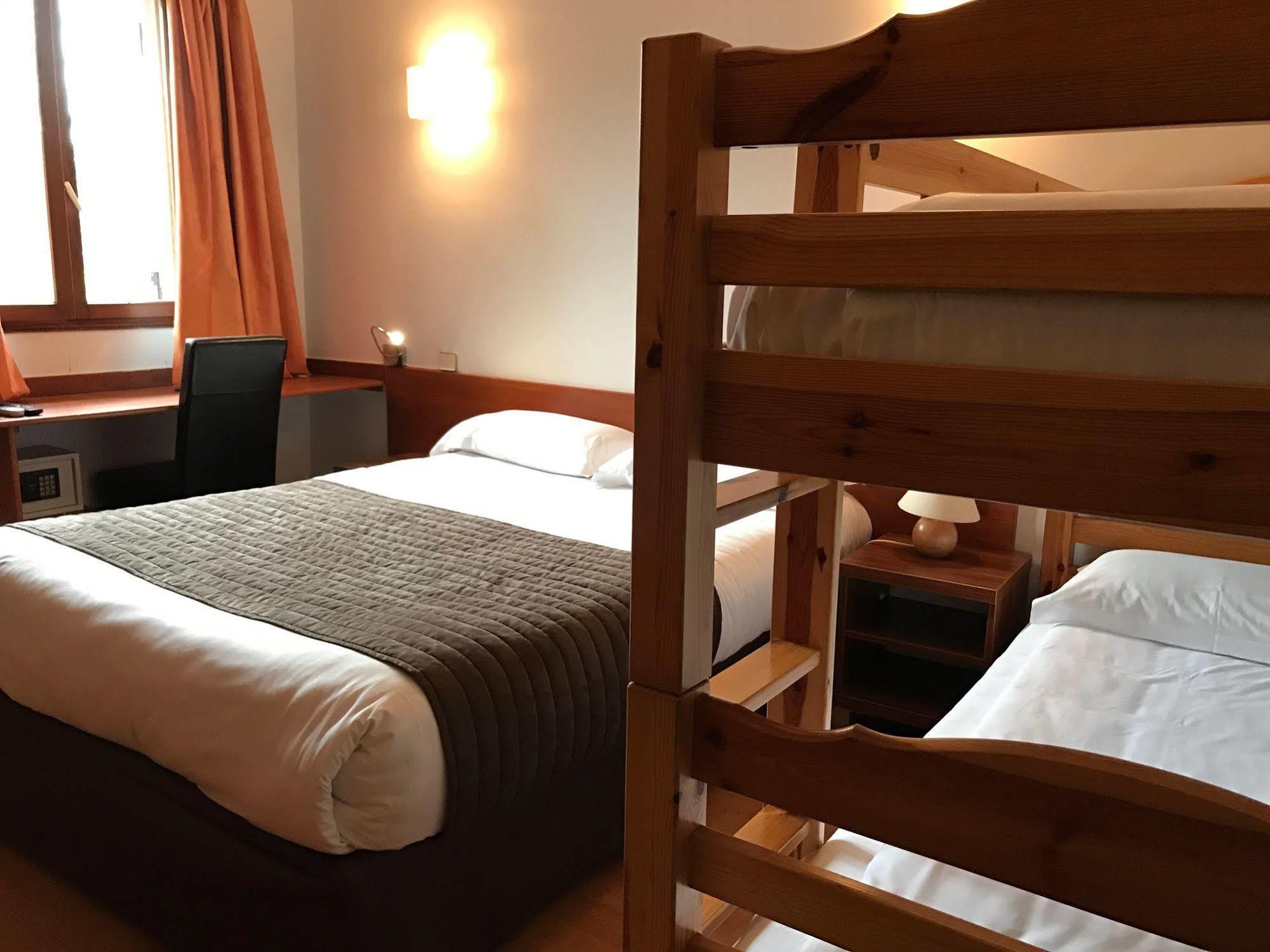 Hotel & Appartements Acqua Dolce Eccica-Suarella  ภายนอก รูปภาพ