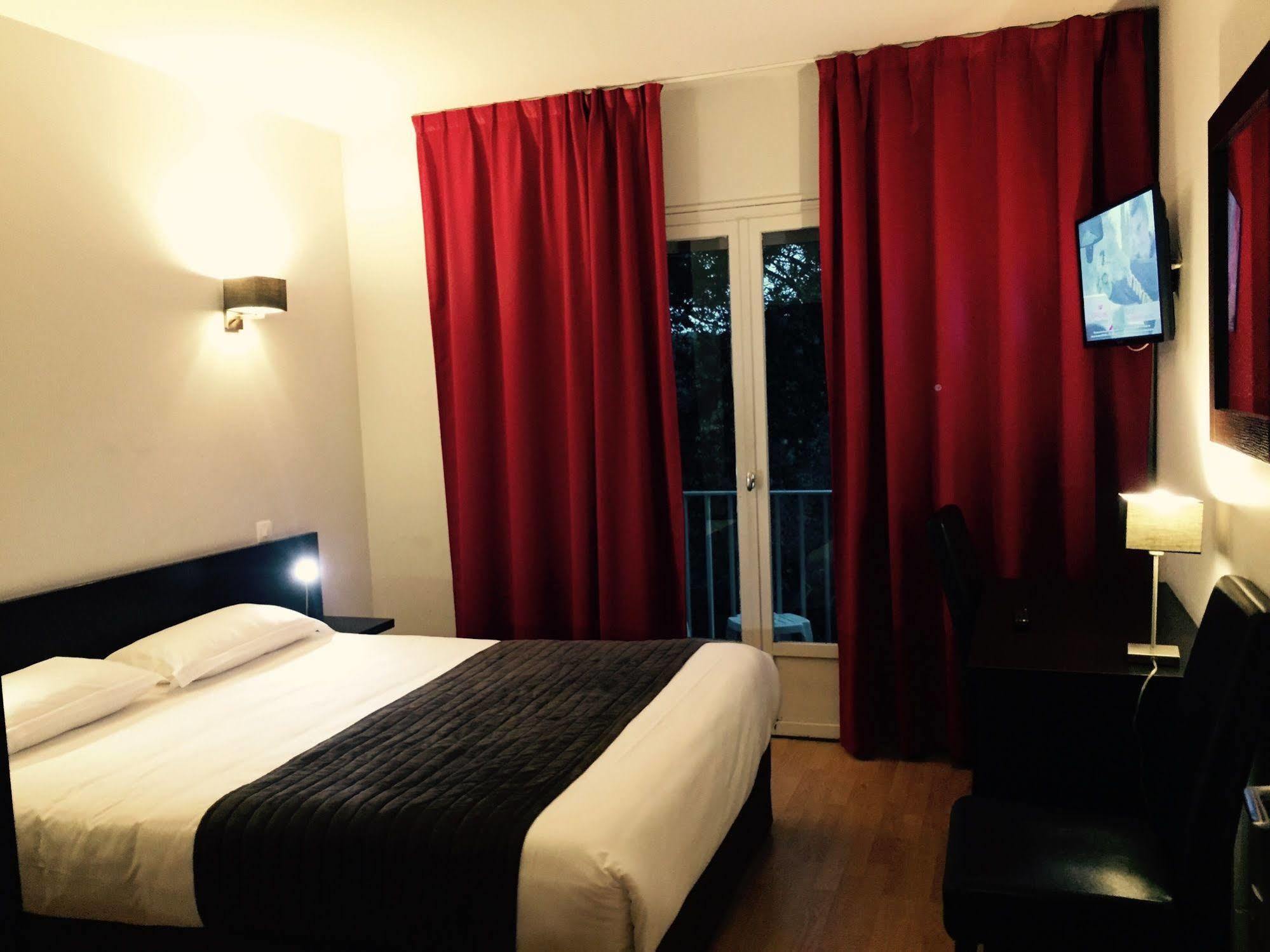 Hotel & Appartements Acqua Dolce Eccica-Suarella  ภายนอก รูปภาพ