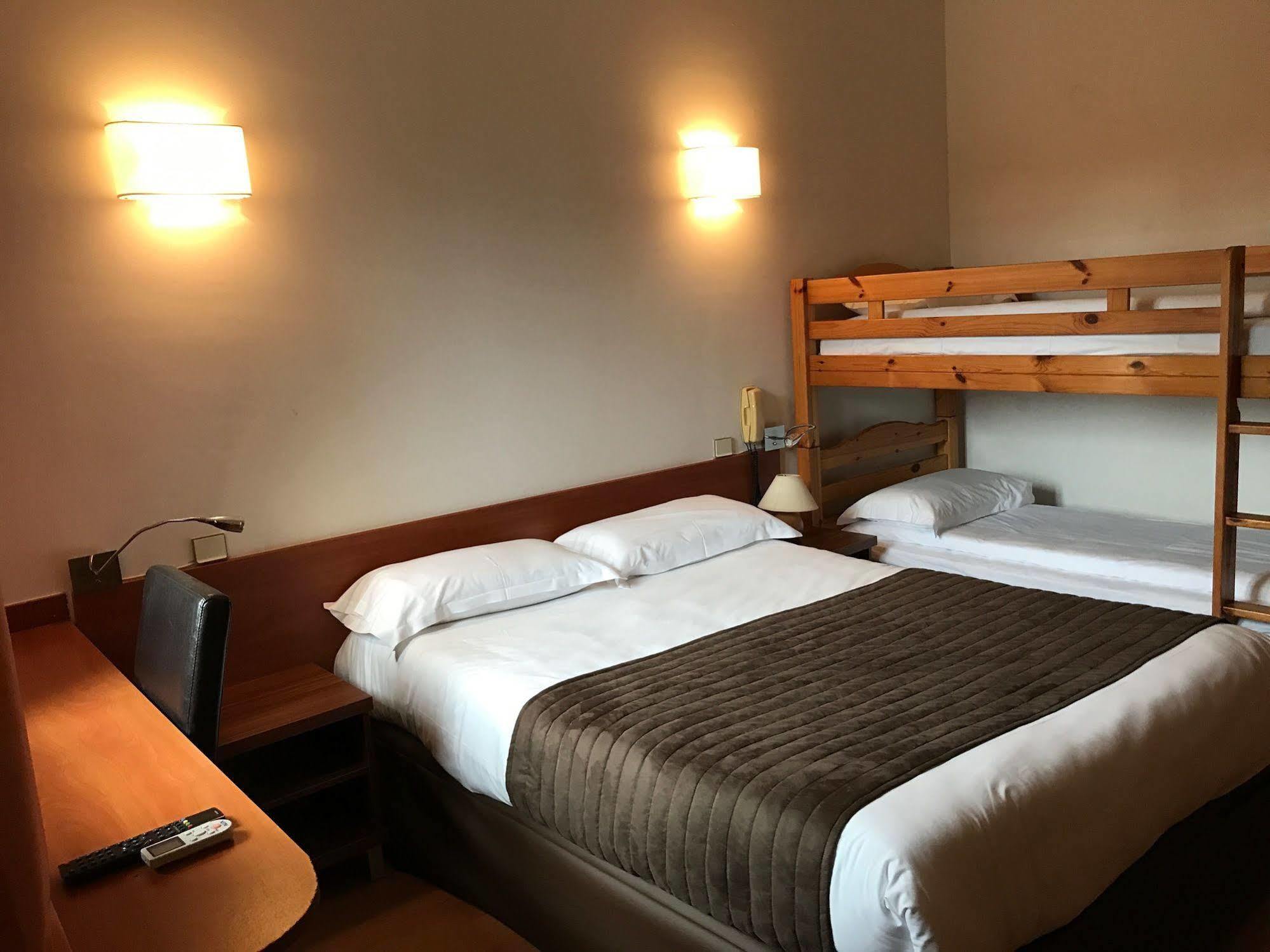 Hotel & Appartements Acqua Dolce Eccica-Suarella  ภายนอก รูปภาพ